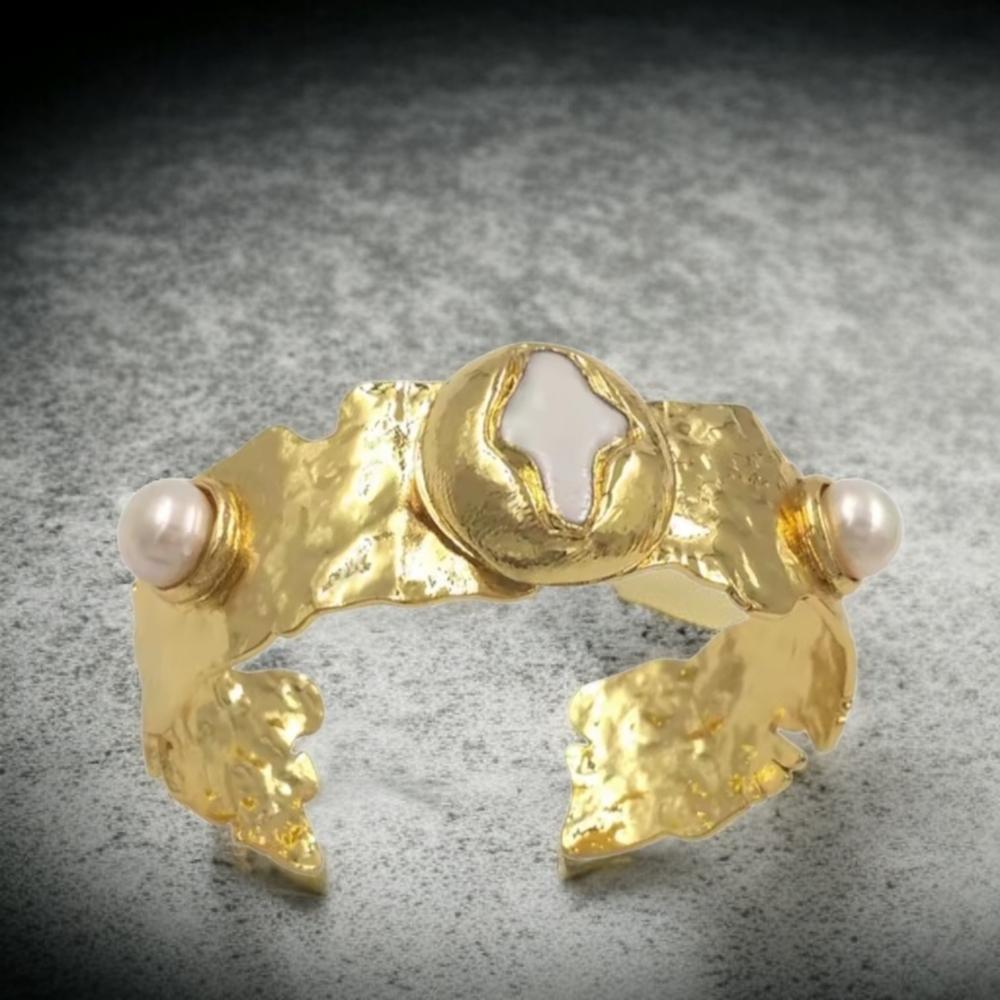 18k Gold Plated Byzantine Cross Keishi Pearl Bangle Cuff Bracelet - Picture 5 of 5